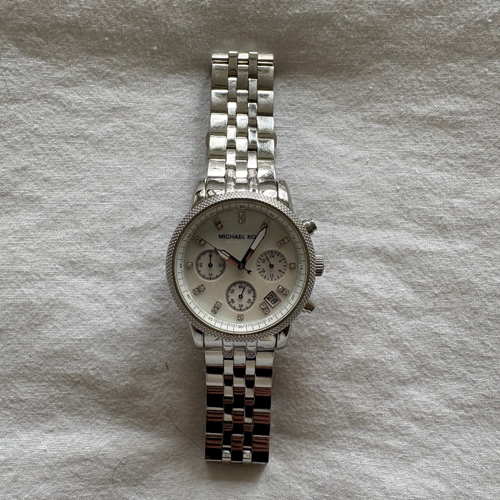 Michael Kors Pearl Face Watch